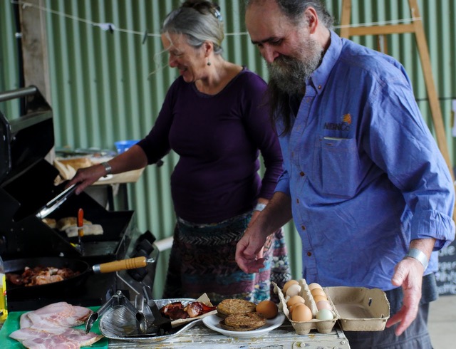 EMN_jennai and david breakfast-120.jpg