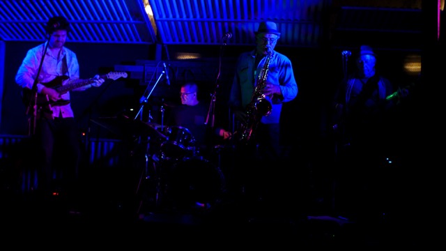 EMN_Blackall blues band-115.jpg